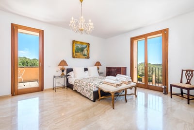 Luxury Villa Photo #34