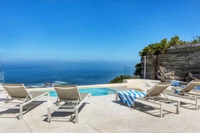 Luxury Villa Photo #11