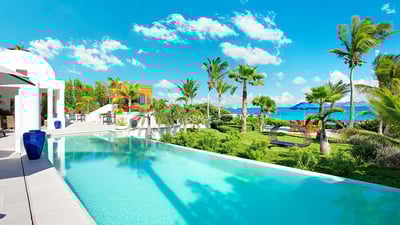 Luxury Villa Photo #17