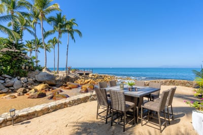 Luxury Villa Photo #14