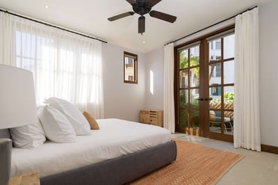 Luxury Villa Photo #21