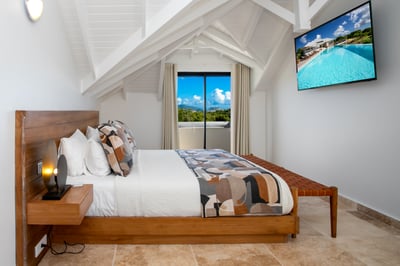 Luxury Villa Photo #38