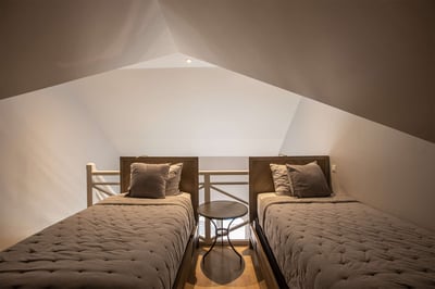 Luxury Villa Photo #34