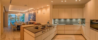 Luxury Villa Photo #19