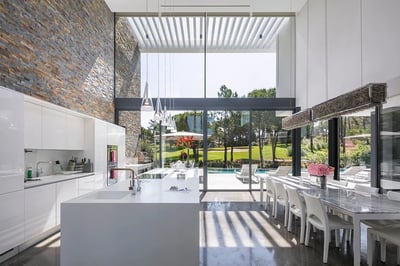 Luxury Villa Photo #18