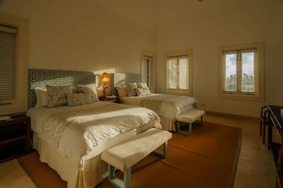 Luxury Villa Photo #46