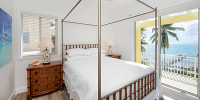 Luxury Villa Photo #27