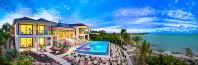 Luxury Villa Photo #22