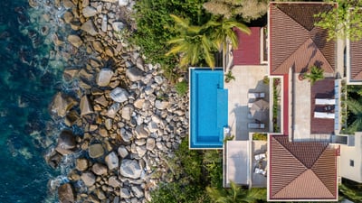 Luxury Villa Photo #2