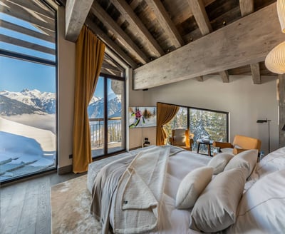 Luxury Villa Photo #24