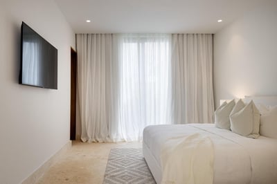 Luxury Villa Photo #19