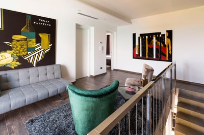 Luxury Villa Photo #39