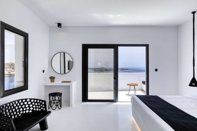 Luxury Villa Photo #25