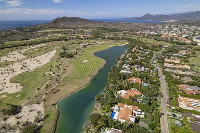 Luxury Villa Photo #26