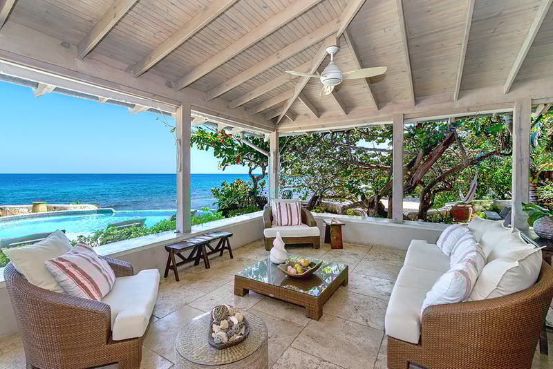 Hidden Bay by the Sea