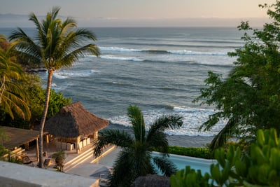 Luxury Villa Photo #15