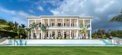 Luxury Villa Photo #2