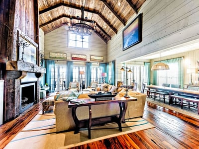 Luxury Villa Photo #22