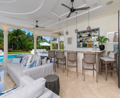 Luxury Villa Photo #10