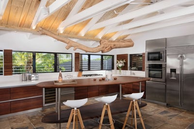 Luxury Villa Photo #15