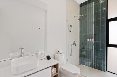 Luxury Villa Photo #10