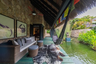 Luxury Villa Photo #48