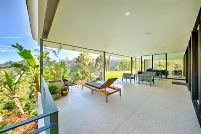 Luxury Villa Photo #18