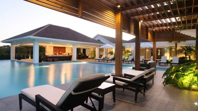 Luxury Villa Photo #8