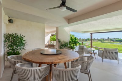 Luxury Villa Photo #8