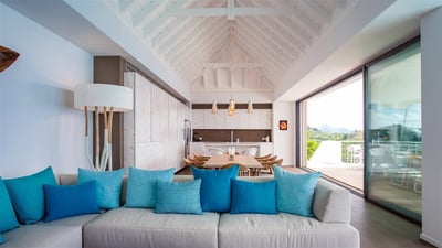 Luxury Villa Photo #15