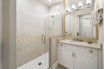 Luxury Villa Photo #40