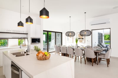Luxury Villa Photo #9