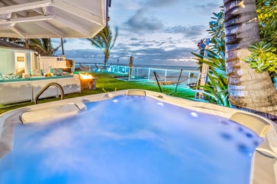 Luxury Villa Photo #6