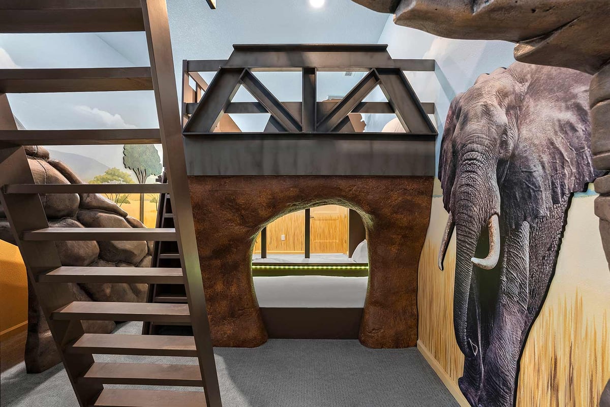 Safari Adventure at Villatel Village Solterra	