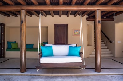 Luxury Villa Photo #24