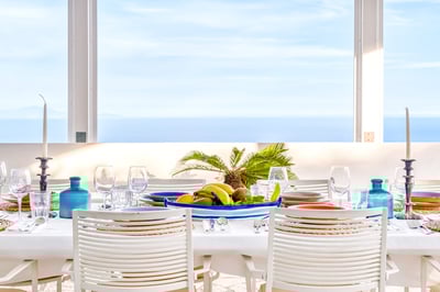 Luxury Villa Photo #9