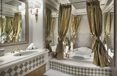 Luxury Villa Photo #14