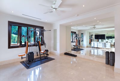 Luxury Villa Photo #14