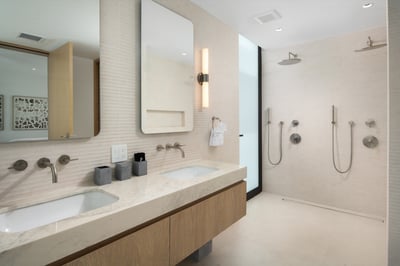 Luxury Villa Photo #42