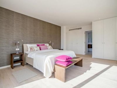 Luxury Villa Photo #24