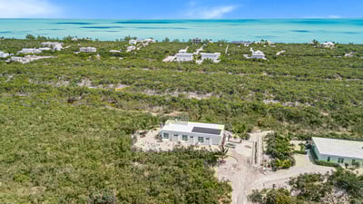 Luxury Villa Photo #2