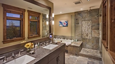 King ensuite