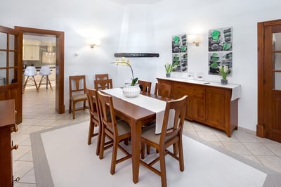 Luxury Villa Photo #10