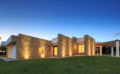 Luxury Villa Photo #4