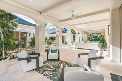 Luxury Villa Photo #18