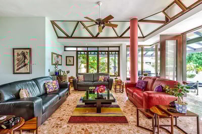 Luxury Villa Photo #14
