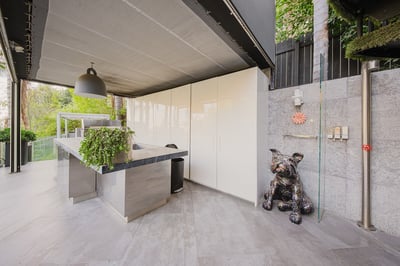 Luxury Villa Photo #14