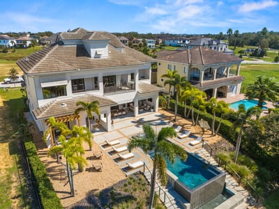Luxury Villa Photo #2