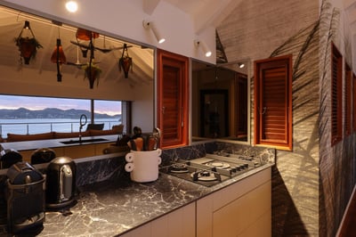 Luxury Villa Photo #29