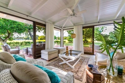 Luxury Villa Photo #2